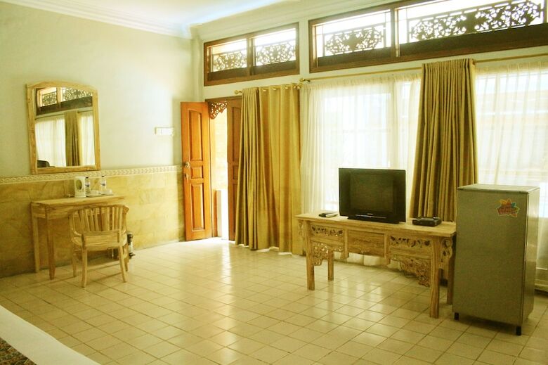 Hana Kuta Beach Hotel