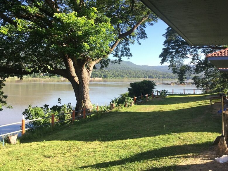 Hotel Khong Chiam Orchid Riverside Resort