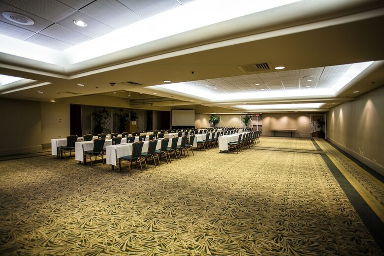 Ala Moana Hotel By Airpads