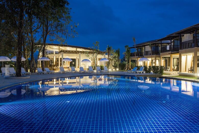 Hotel The Leaf On The Sands By Katathani