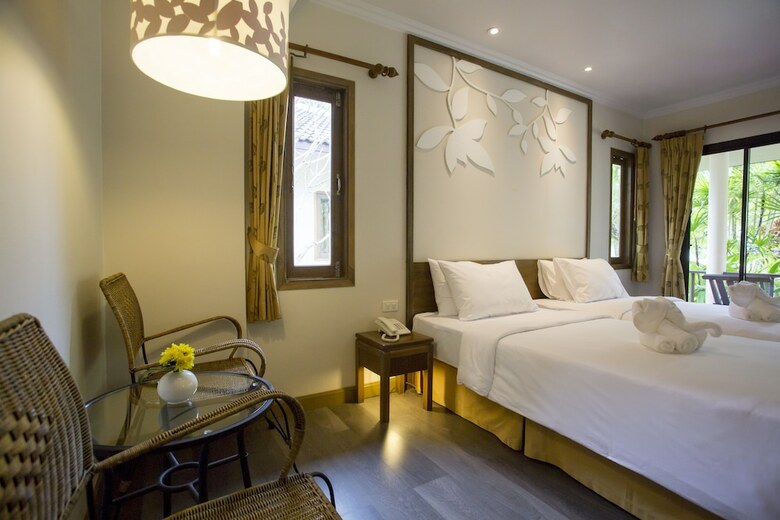 Hotel The Leaf On The Sands By Katathani