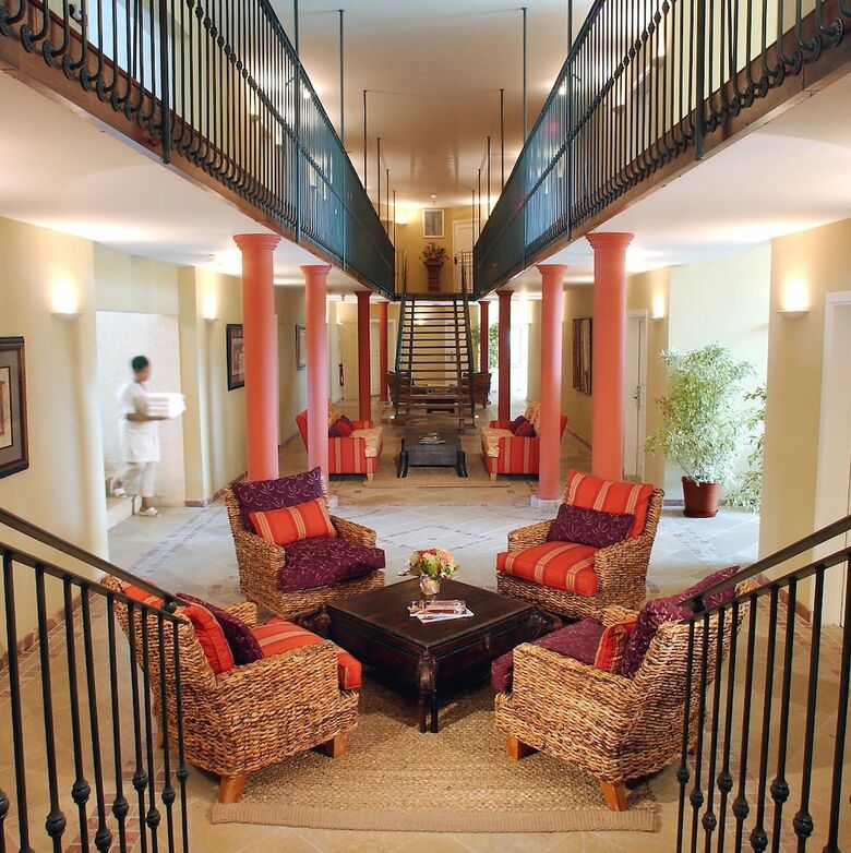 Hotel Le Saint Alexis