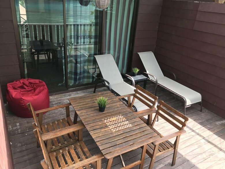 Hotel The Barat Perhentian Beach Resort