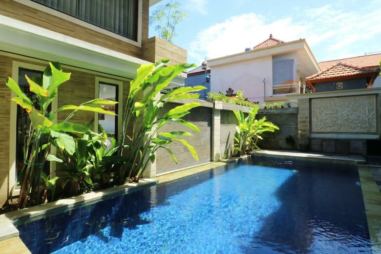 Hotel Kondra Premiere Guest House