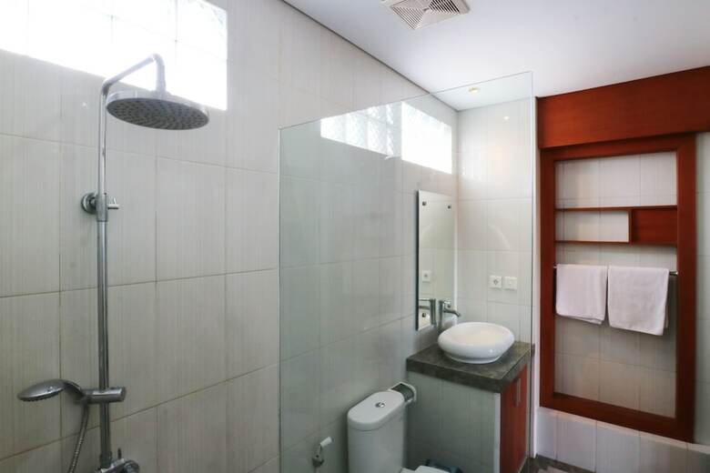 Hotel Kondra Premiere Guest House