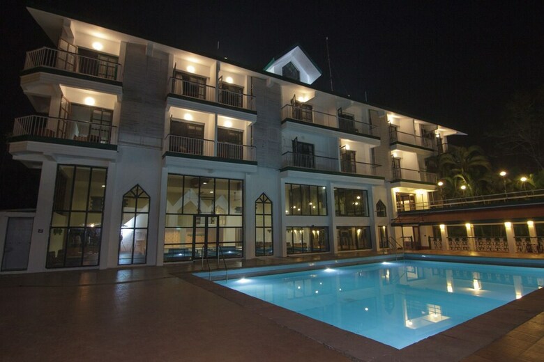 Hotel Valvan Village Resort