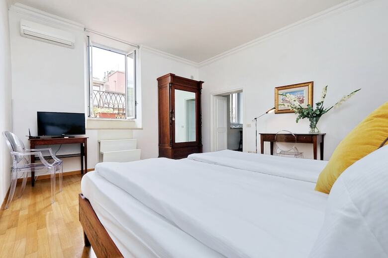 Hotel Al Corso 4