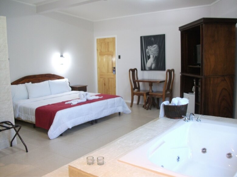 Copacabana Hotel And Suites - Adults Only