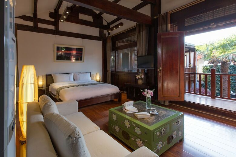 Lijiang Hotel Junpoxuan