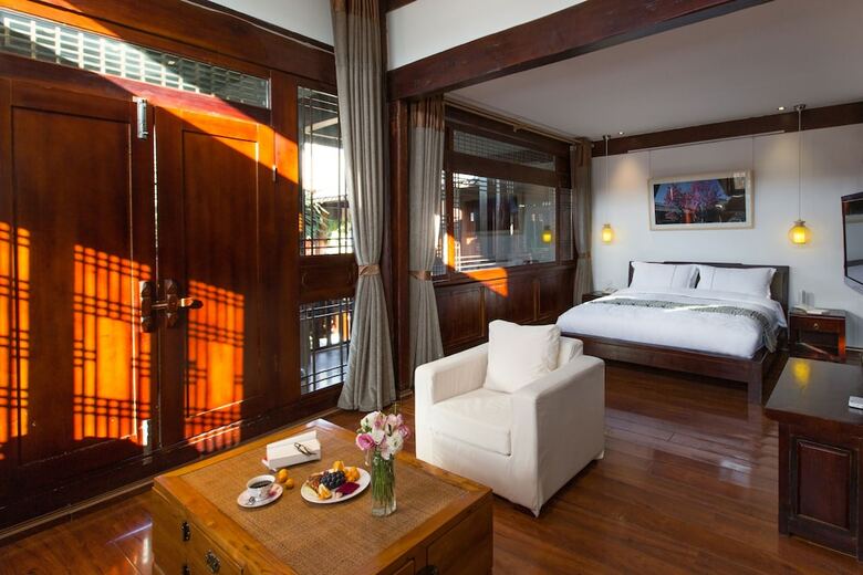 Lijiang Hotel Junpoxuan