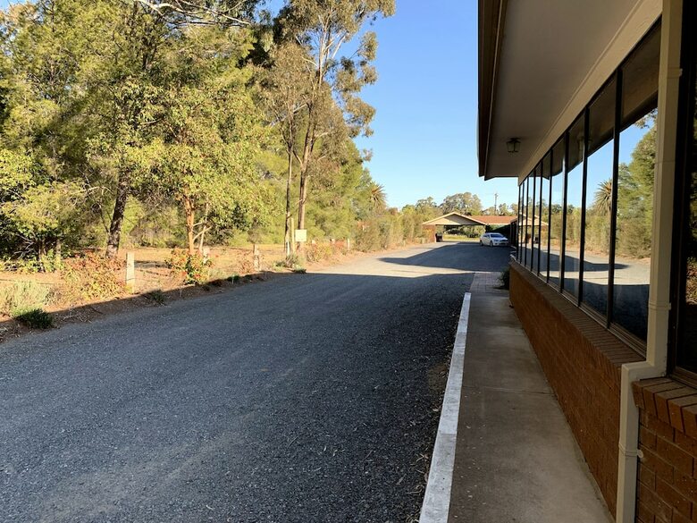 Kingswood Motel