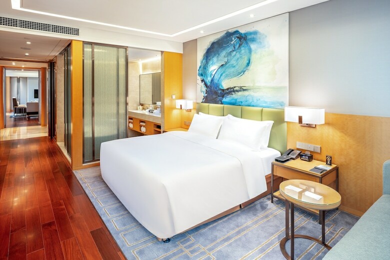 Hotel Holiday Inn Neijiang Riverside