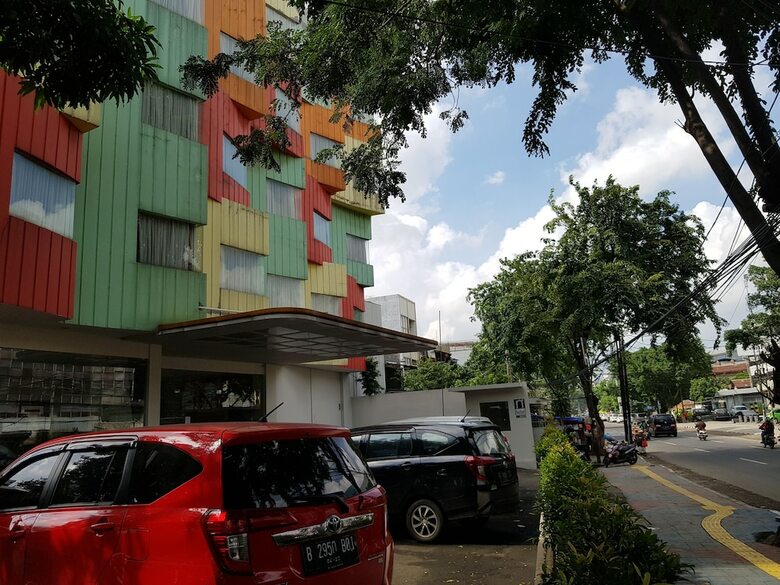 N3 Hotel Zainul Arifin