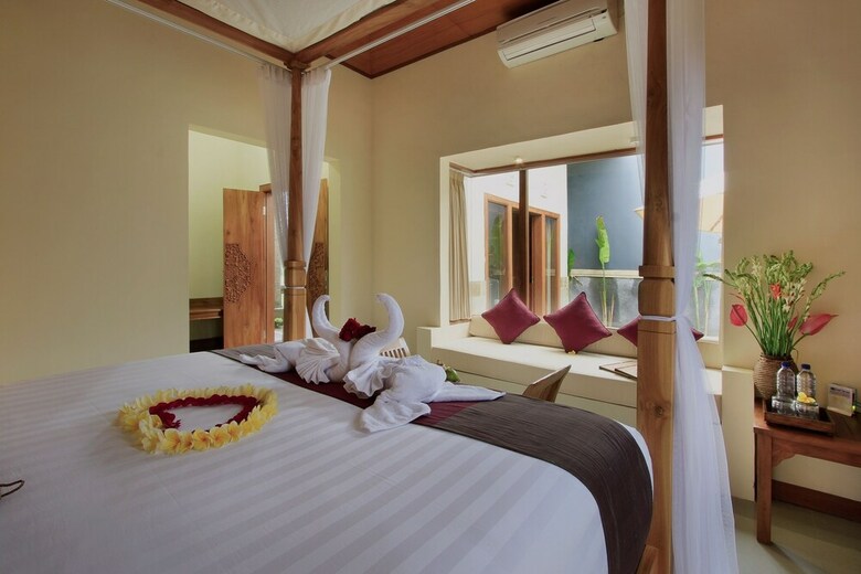 Puri Hari Resort And Villas