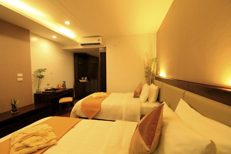 Hotel Coron Soleil Garden Resort