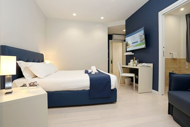 Hotel S Suites In Rome