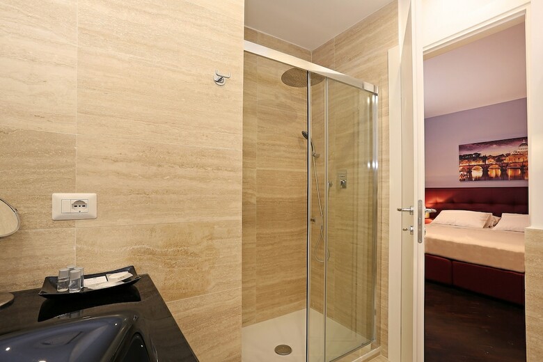 Hotel S Suites In Rome