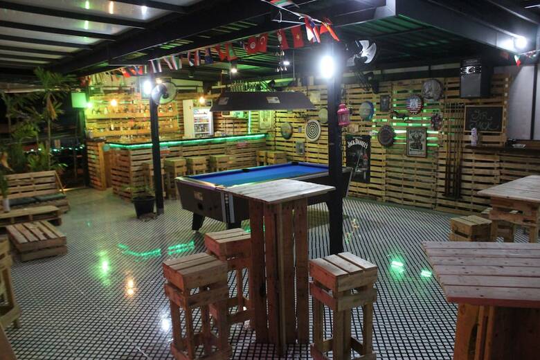 Hotel 1715 House & Caff Resort Phuket