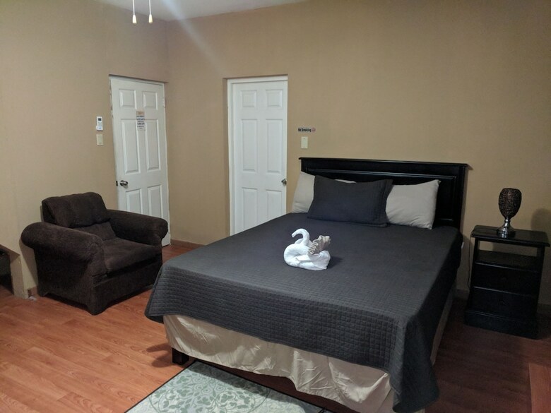 Hotel Rockhampton Retreat Guest House