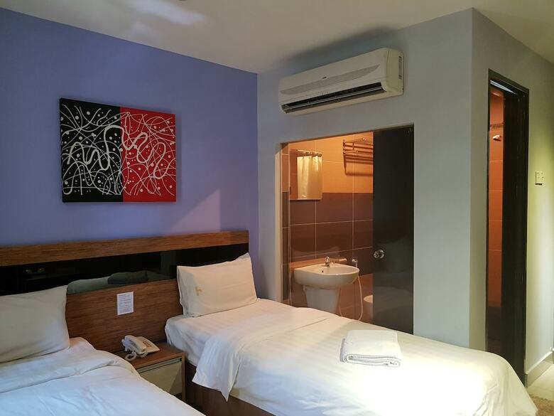 Hotel Golden View Puchong