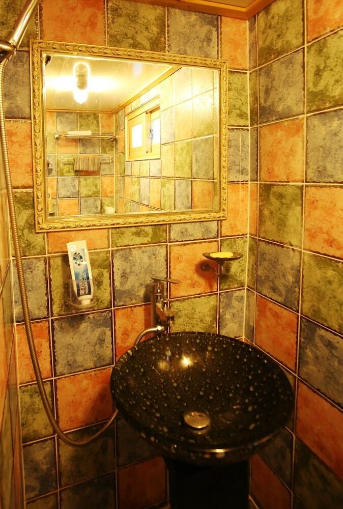 Hotel Kang Ryung Jeon