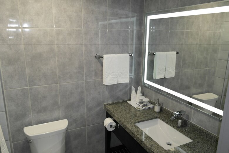 Hotel Stars Inn Edmonton Airport