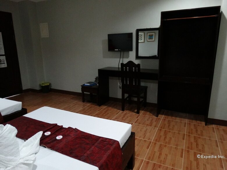 Hotel Harbour Gardens Tourist Inn