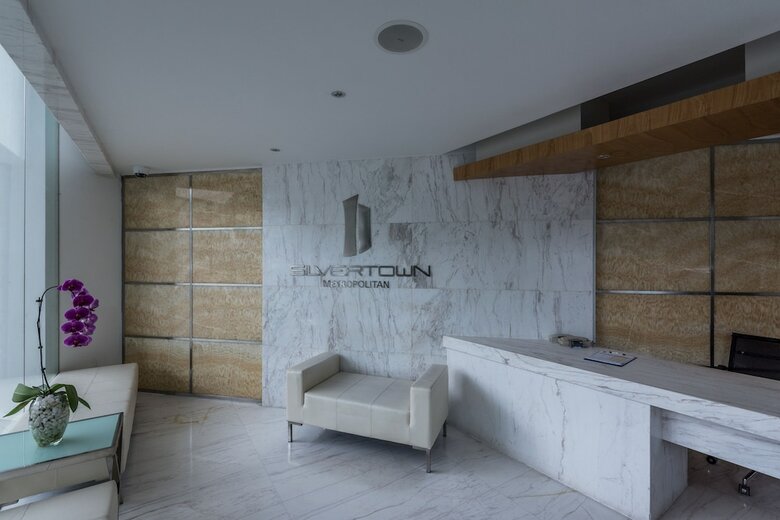 Hotel Naki Suites @ Silvertown