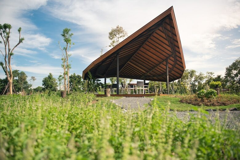 Hotel North Hill City Resort