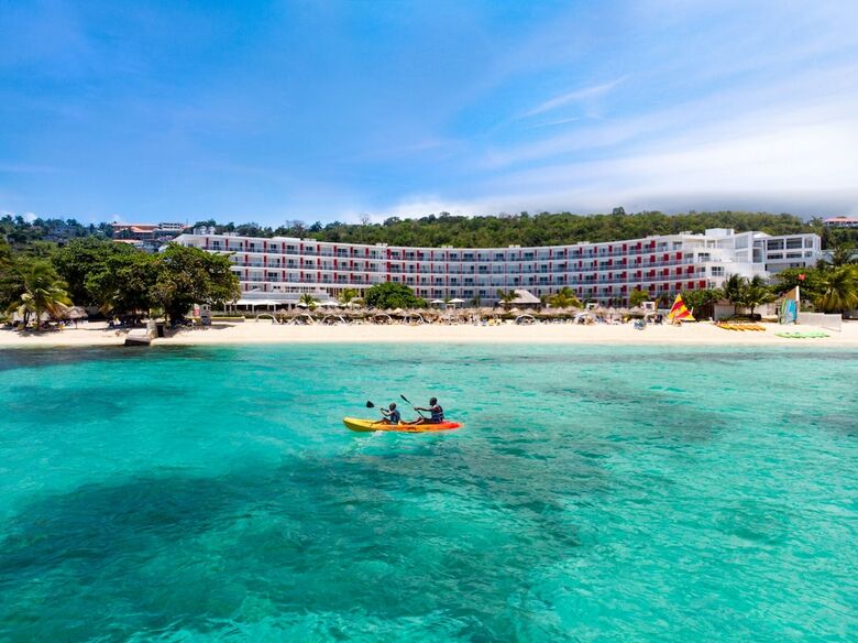 Hotel Royal Decameron Cornwall Beach All Inclusive