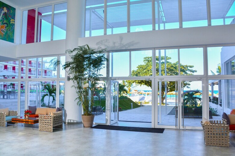Hotel Royal Decameron Cornwall Beach All Inclusive