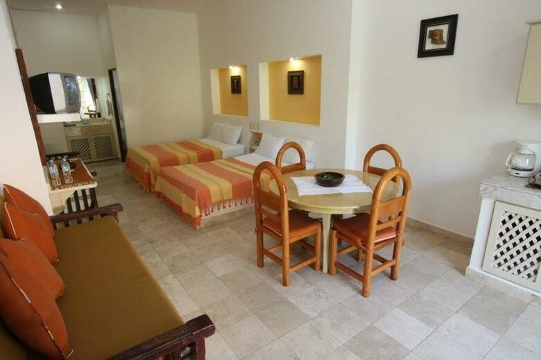 Hotel Plaza Tangolunda