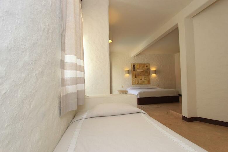 Hotel Plaza Tangolunda