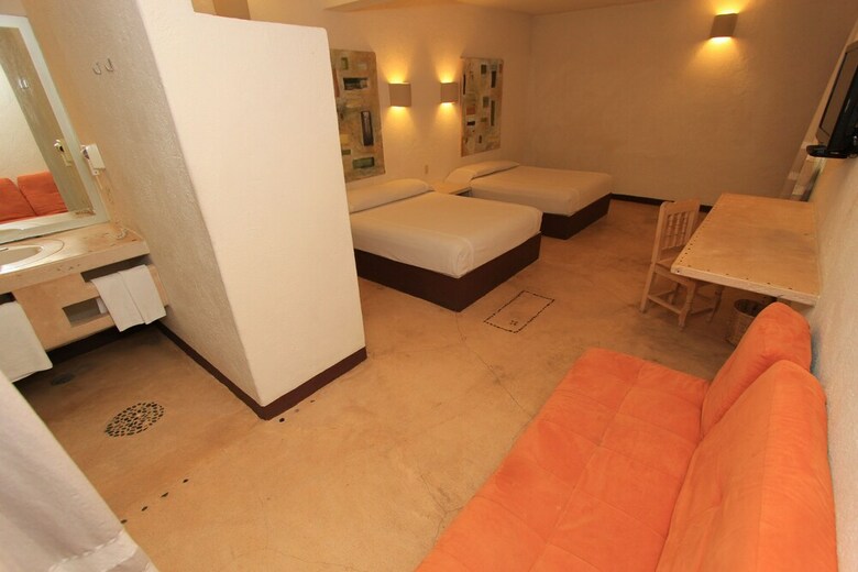 Hotel Plaza Tangolunda