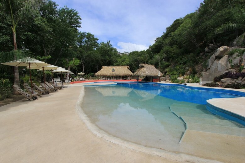Hotel Plaza Tangolunda