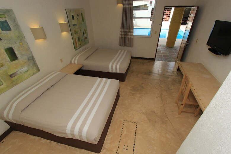 Hotel Plaza Tangolunda