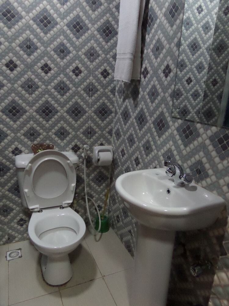 Excellence Hotel