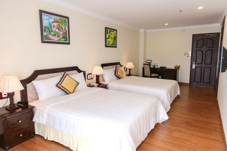 Iris Dalat Hotel