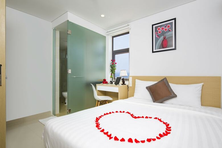 Love Nha Trang Hotel