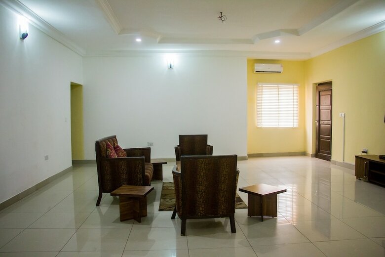 Ken Kol Apartments And Suites