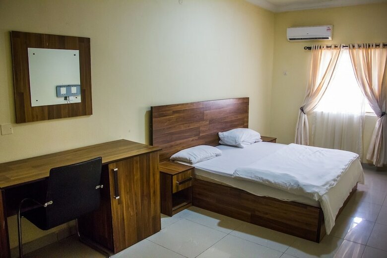 Ken Kol Apartments And Suites