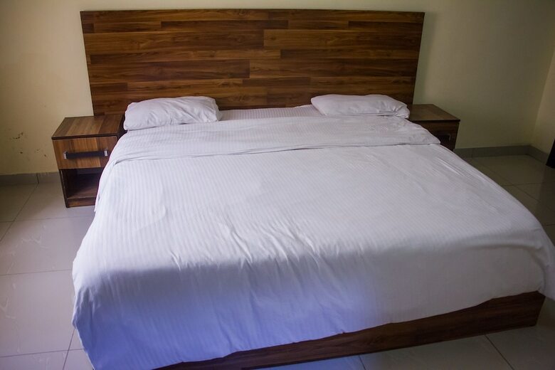 Ken Kol Apartments And Suites