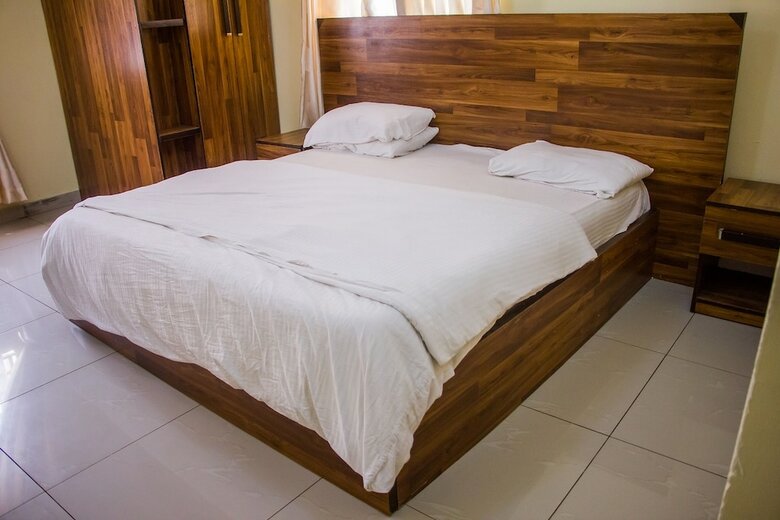 Ken Kol Apartments And Suites