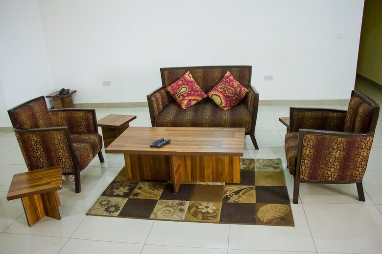 Ken Kol Apartments And Suites