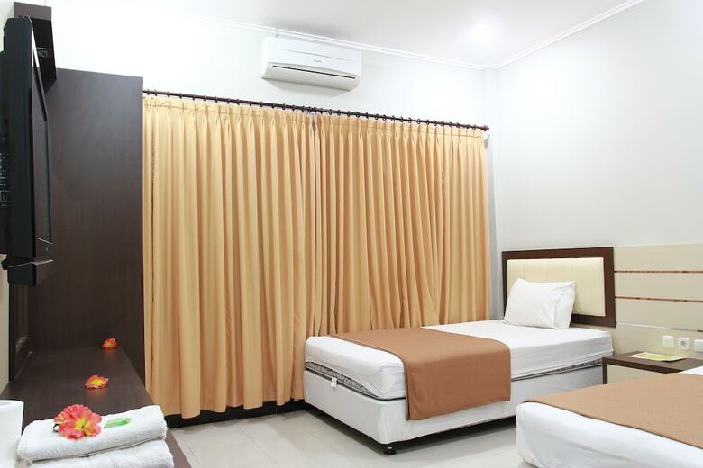 Puri Senggigi Hotel
