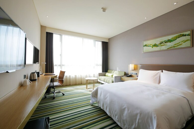 Hotel Mercure Nanchang Sunac