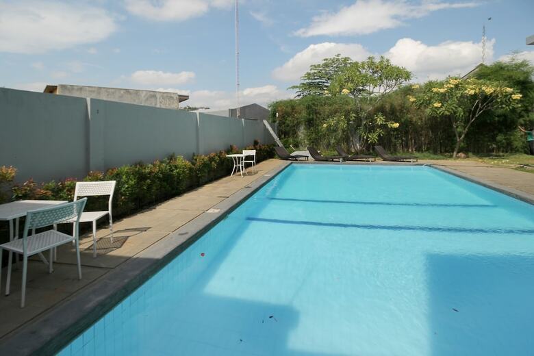 Hotel Airy Candisari Sisingamangaraja 4 Semarang
