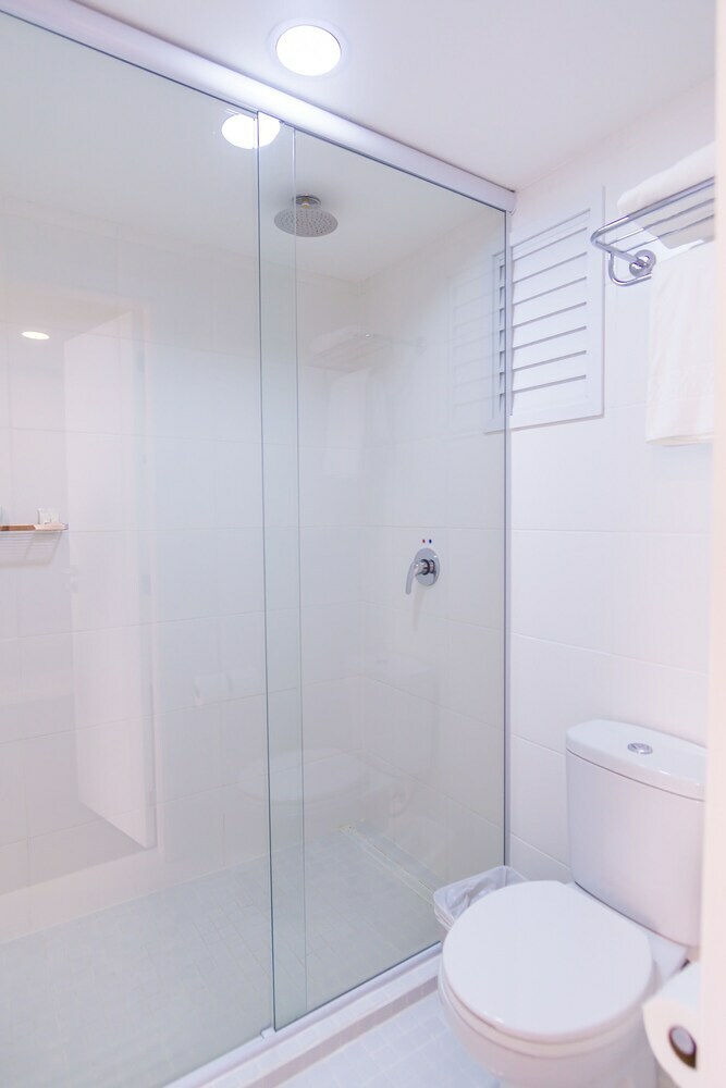 Innovare Slim Hotel Itaja�