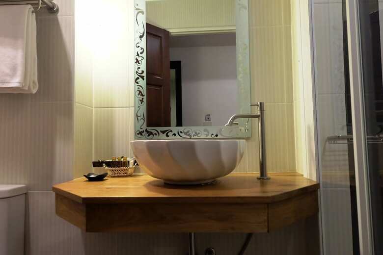Cozy At 9 Hotel And Kitchen