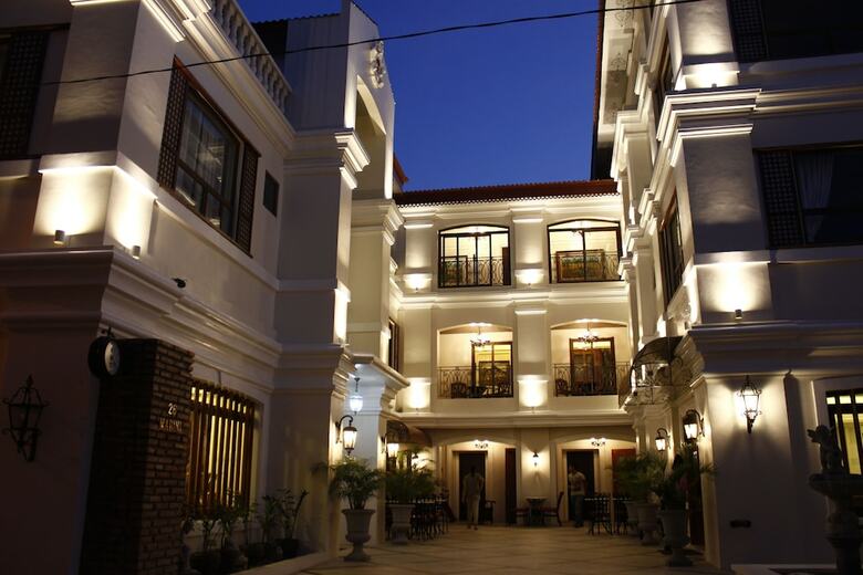 Ciudad Fernandina Hotel